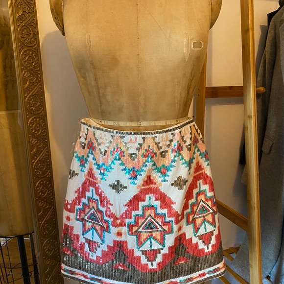 Miami Sequin mini skirt-Aztec pattern- Sz S - Picture 3 of 7